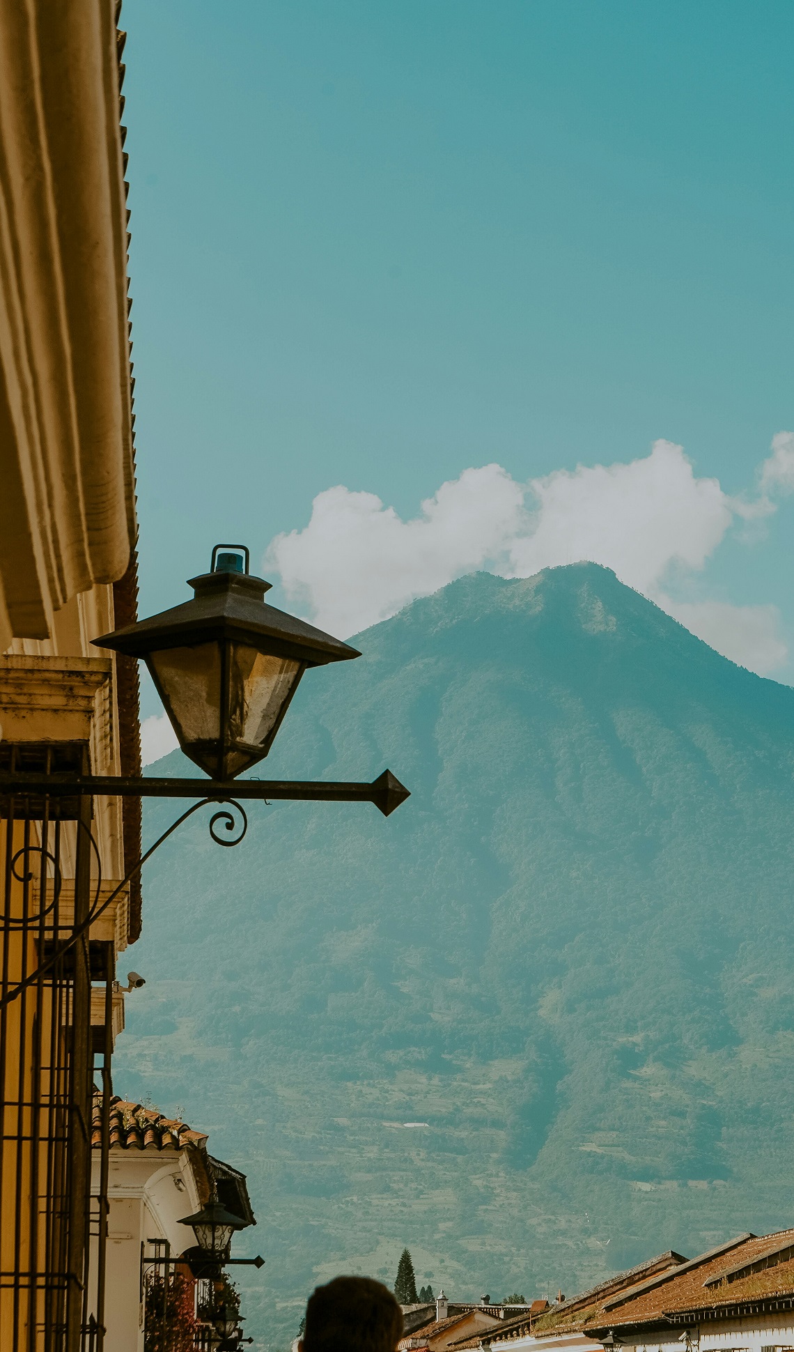 Antigua Guatemala | Angello Pro on Unsplash | Viaggigiovani.it