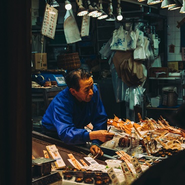 Nishiki Market | Romeo A on Unsplash | Top 10 Giappone