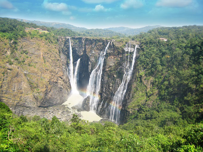 Gerusoppe Falls