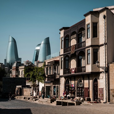 Baku | Teymur Mammadov on Unsplash | Top 3 Caucaso