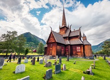 Lom Stave Church