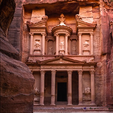 Petra | Top 3 Giordania | Photo by Brian Kairuz on Unsplash