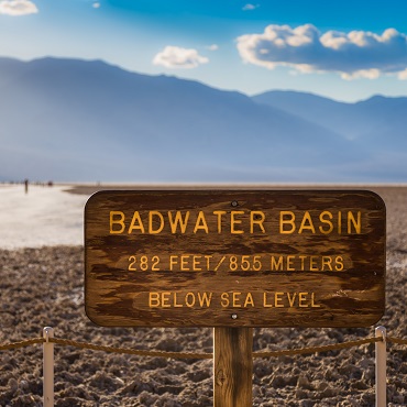 Badwater Basin nella Death Valley | #viaggigiovani #usa Badwater Basin nella Death Valley | Top 3 USA