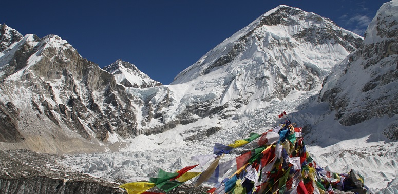 Campo Base Everest | Viaggigiovani.it