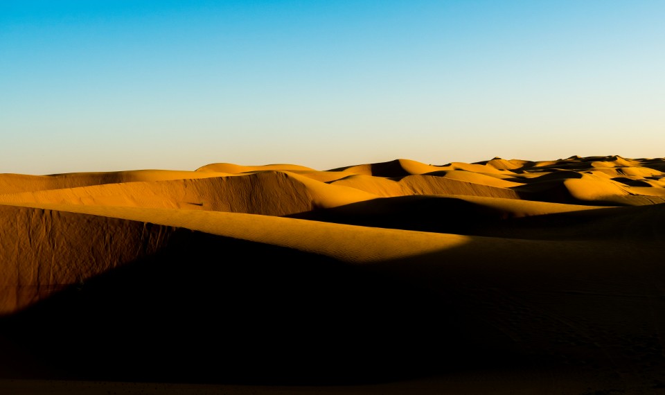 Le dune di Wahiba Sands, Oman | Perché un viaggio in Oman?