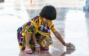 Bambino uzbeko | Viaggiare in Uzbekistan