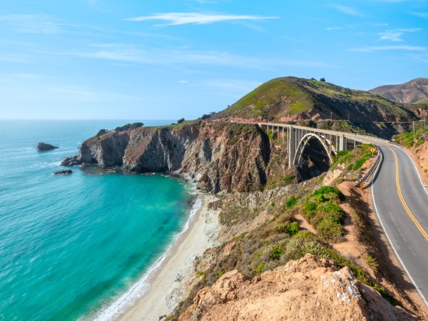 Viaggiare lungo la Pacific Coast Highway