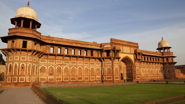 Agra Fort | Tour India Holi Festival