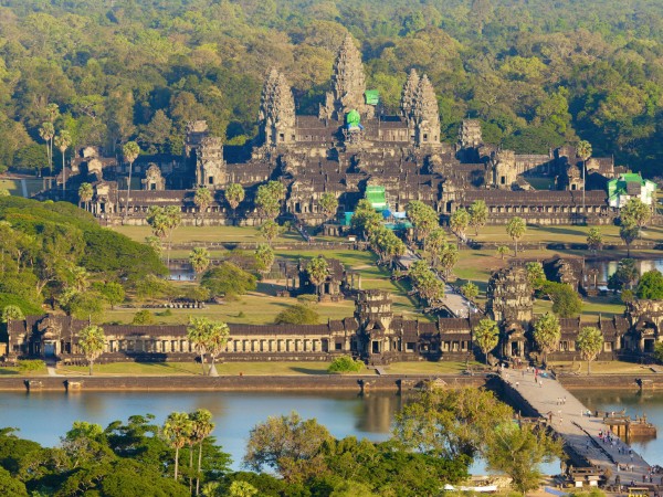 Lasciarsi affascinare dalla maestosità di Angkor Wat
