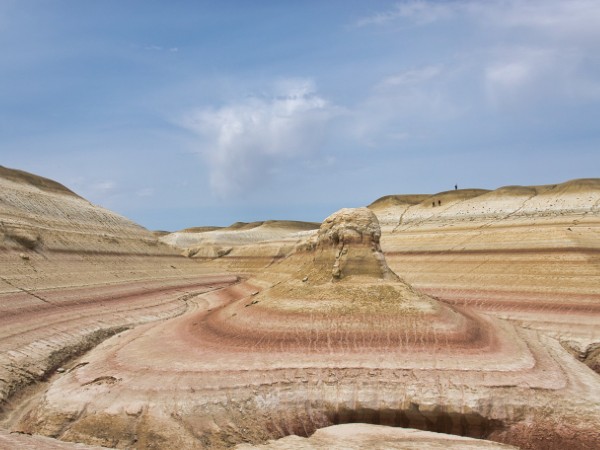 Pernottare in tenda ai piedi delle Tiramisu Hills