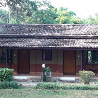 Chitwan National Park, dove dormiremo?