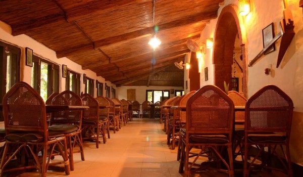 Narayani Safari Resort ristorante | Tour Nepal