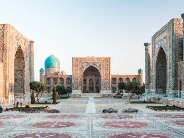 Piazza Registan, soffermarsi nel cuore di Samarcanda