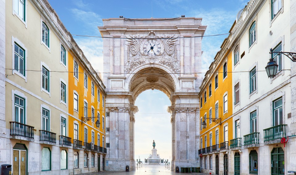 Arco da Rua Augusta in Praca do Comercio a Lisbona, 10 cose da vedere