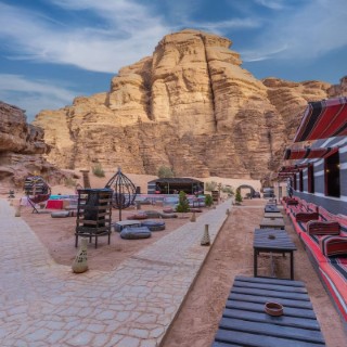 Wadi Rum, l'esperienza del pernottamento in tenda
