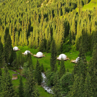 Bayankol Gorge, dormire in un glamping immerso nella natura