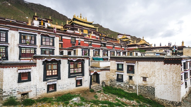 Shigatse Tashilhunpo Monastery | Tour Tibet