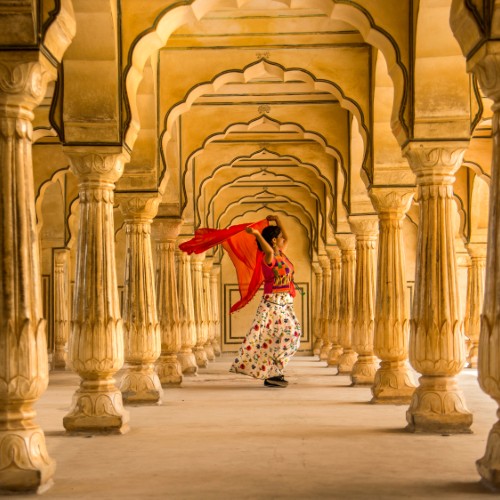Ragazza indiana nell'Amber Fort | Viaggiare in India