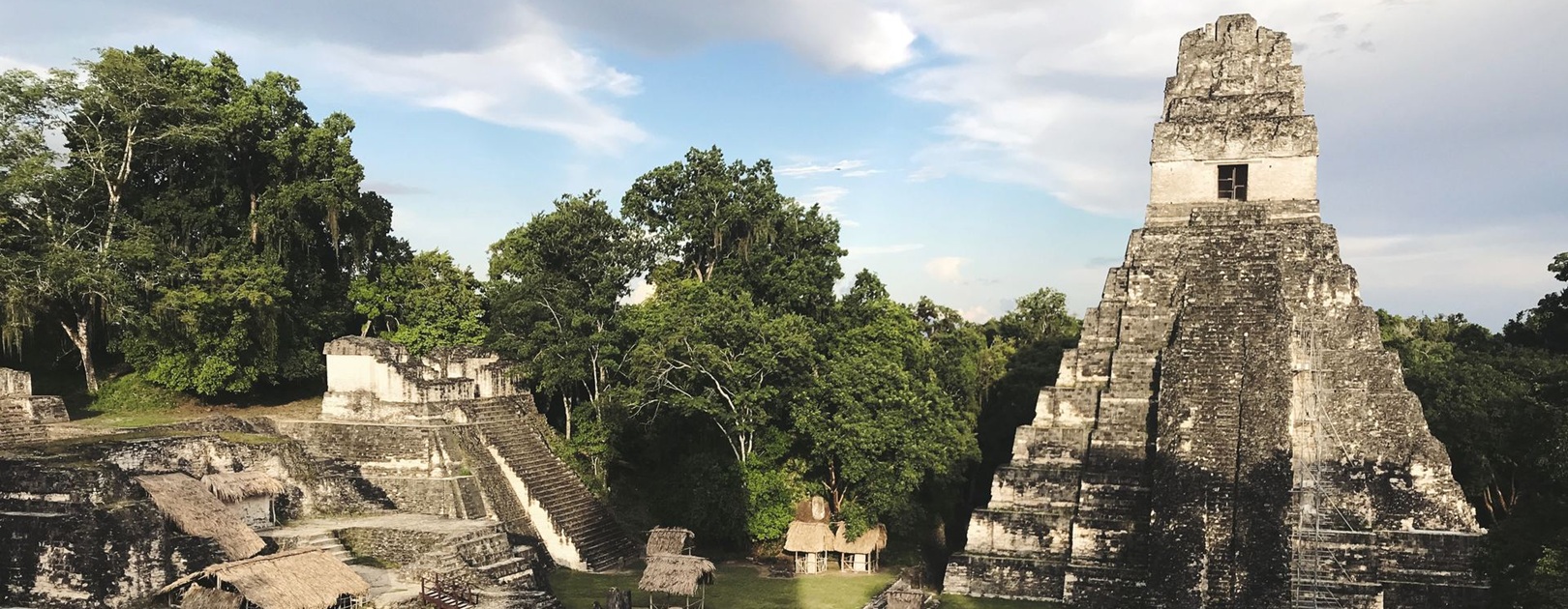 Le rovine archeologiche di Tikal