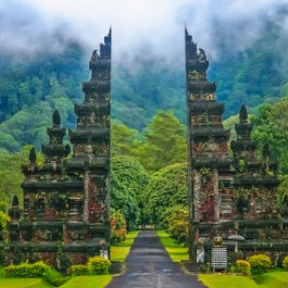 Porta di un tempio indù | Viaggiare Indonesia