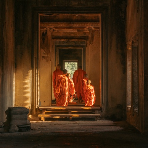 Monaci ad Angkor Wat | Viaggiare in Cambogia