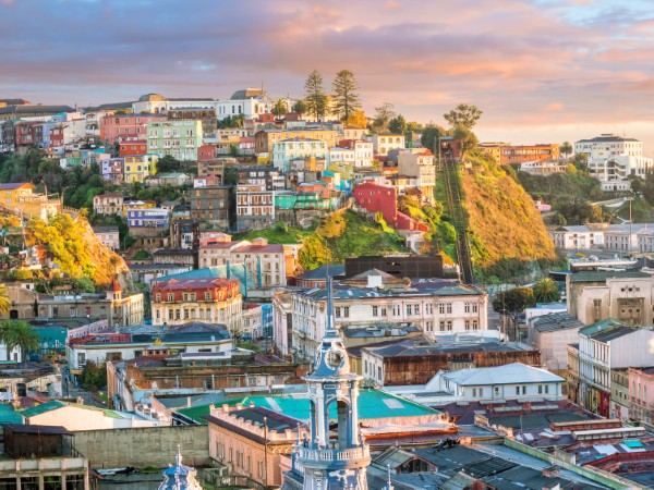 Gli edifici colorati di Valparaíso | Viaggi in Cile