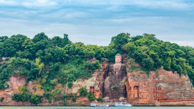 Buddha Gigante di Leshan | Montagne Avatar Cina