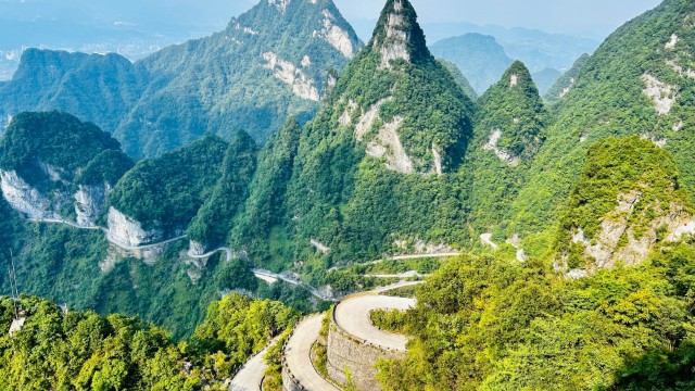 Parco Forestale Nazionale del Monte Tianmen | Montagne Avatar Cina