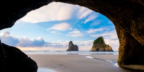 Faraglioni della Wharariki Beach | Viaggiare Nuova Zelanda
