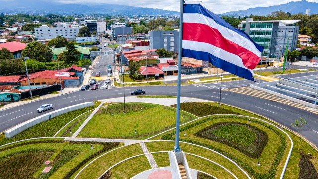 Bandiera a San José | Itinerario Costa Rica